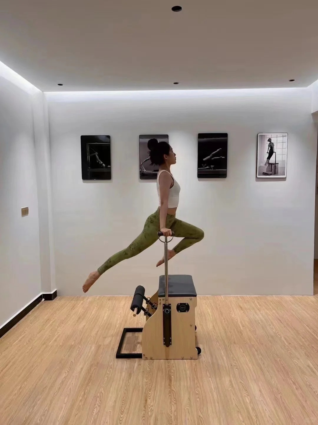 Pilates Factory Large Equipmen - đánh giá và giá Yoga Fitness Factory